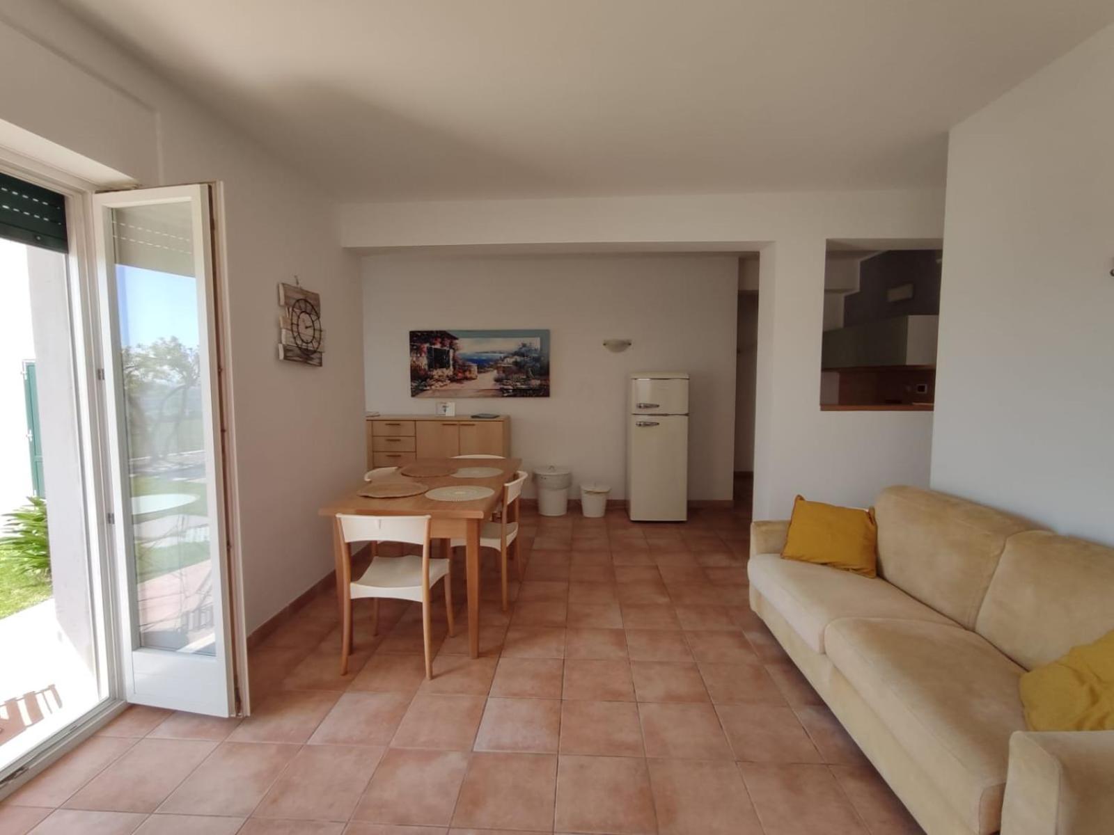 Nice Apartments Lake View & Free Parking Pastrengo Exterior foto